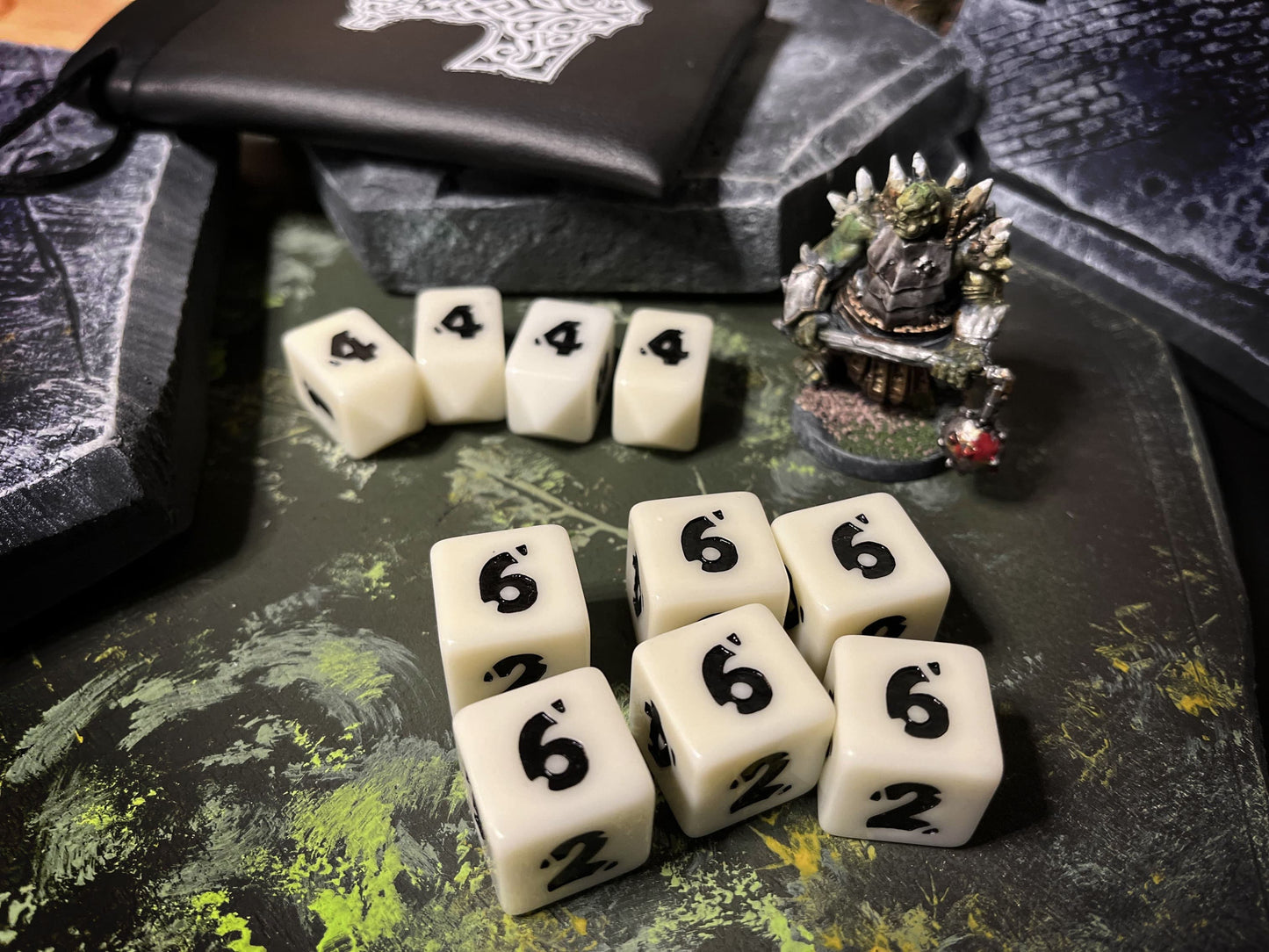 Official Runehammer - Dice Set