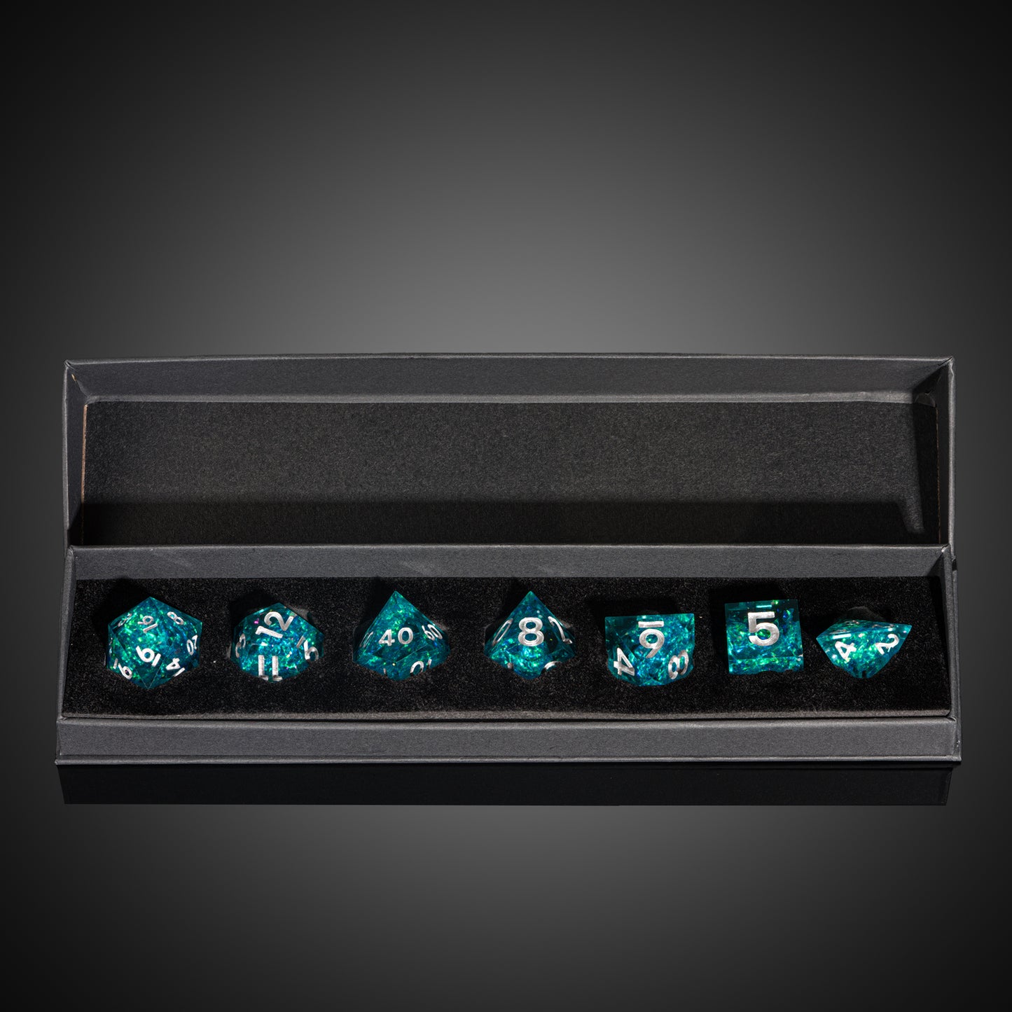 Icy Shard - Sharp Edge Dice Set