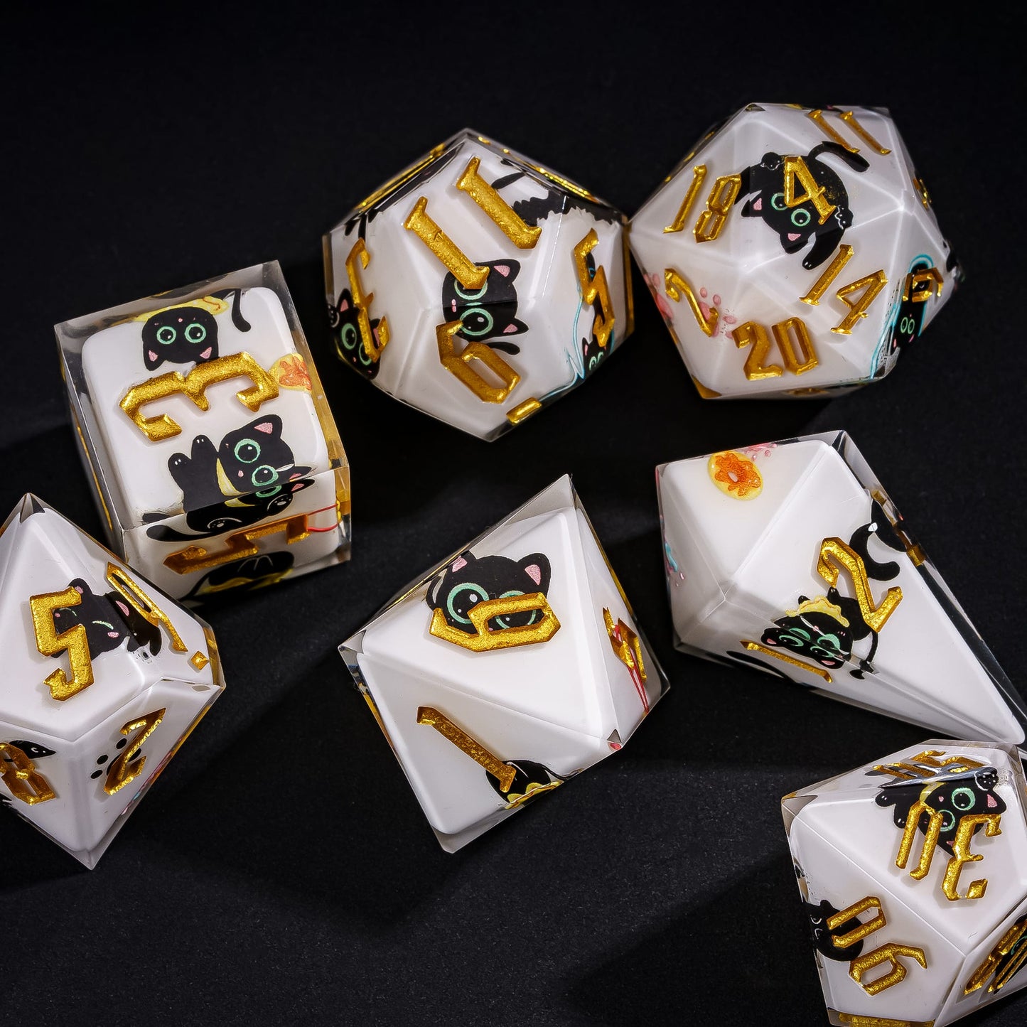 Nocturne Whiskers - Sharp Edge Dice Set
