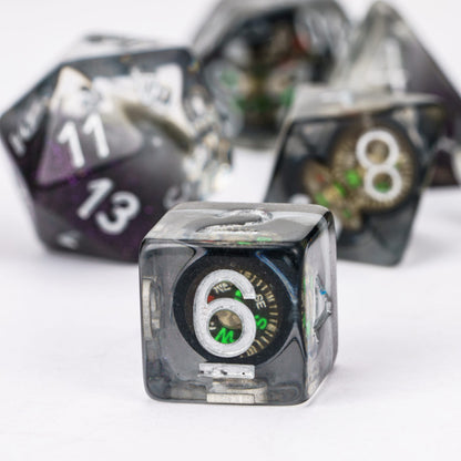 Compass Core - Dice Set