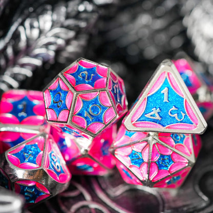 Macro view of Bubblegum Chroma D20 and D4 with intricate design
