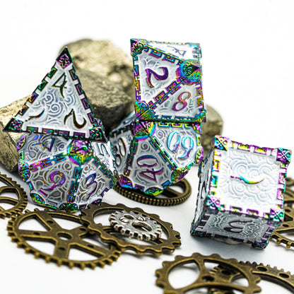 5 of the metal dagger dice snow blade set with gears and stones