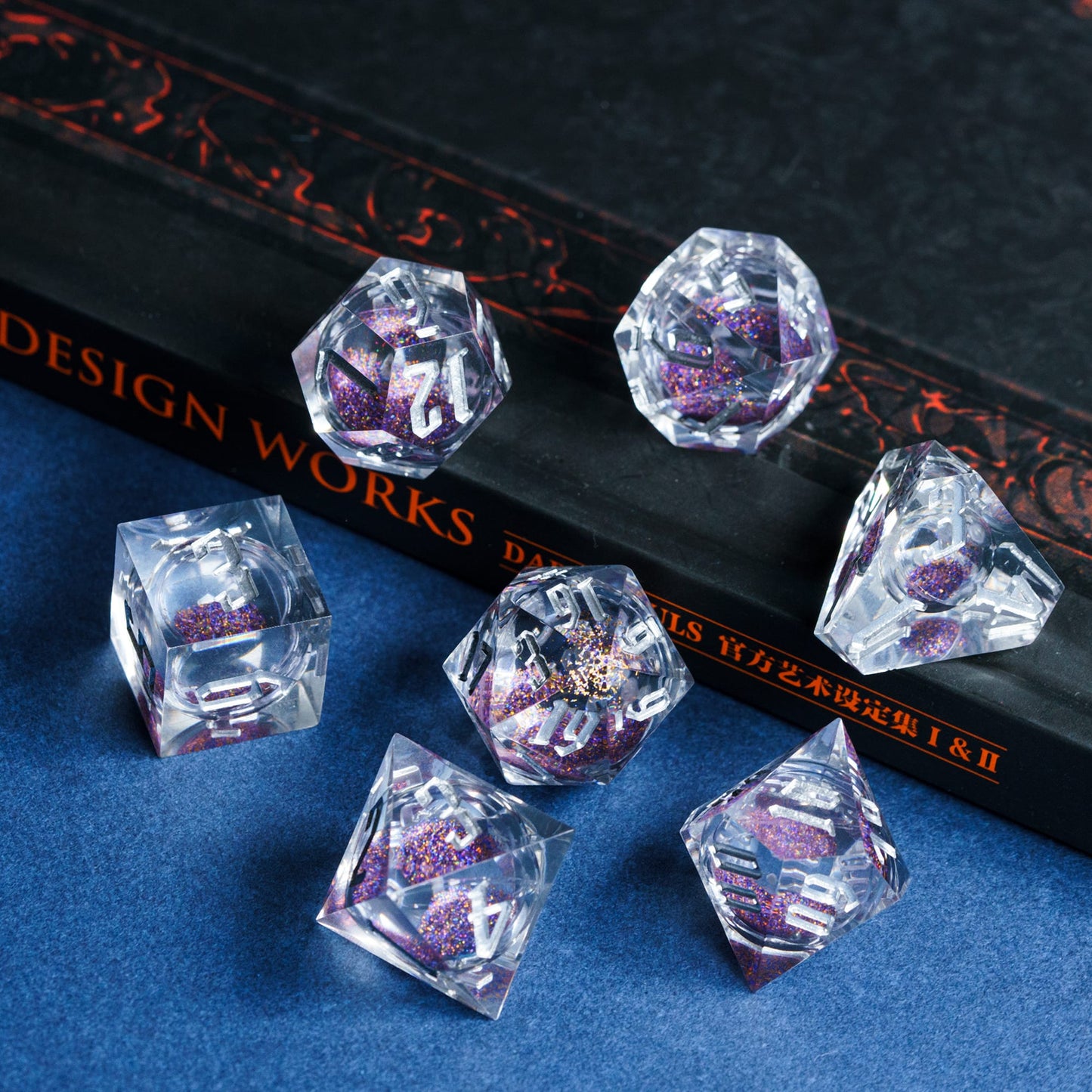 White quicksand dice set